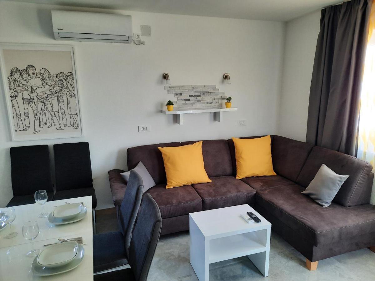 Apartmani Scripea Škrip Zewnętrze zdjęcie